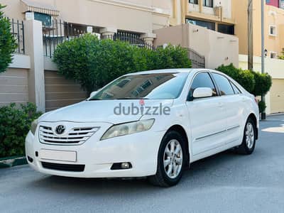 TOYOTA CAMRY 2009 MODEL WELL-MAINTAINED CAR