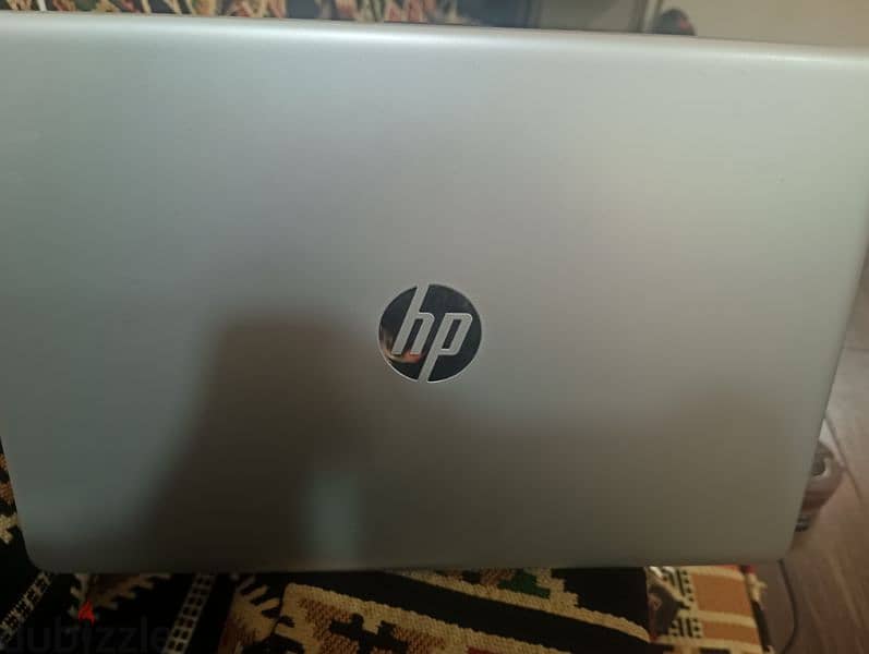 hp i5 th8 3