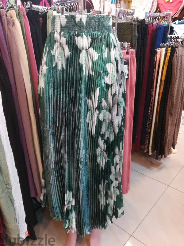 LADIES LONG SKIRTS 0