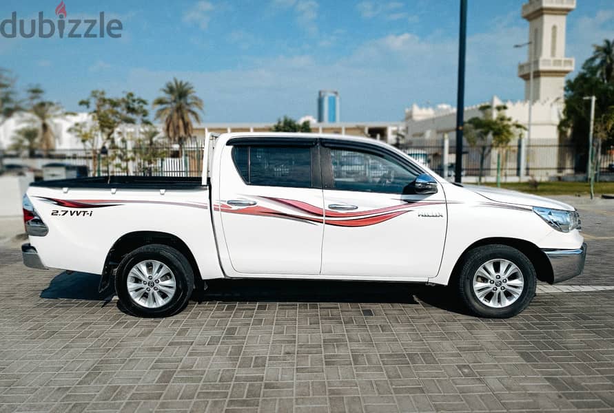 Toyota Hilux 2020-AUTOMATIC PICKUP 2