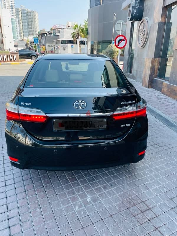 Toyota Corolla 2019 model GLI 4