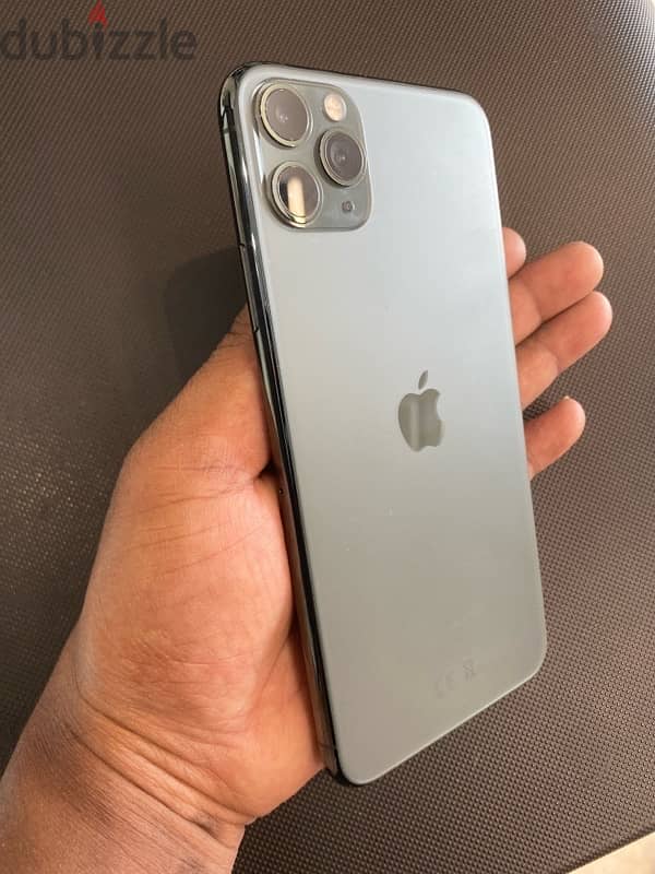 IPHONE 11 PROMAX 3