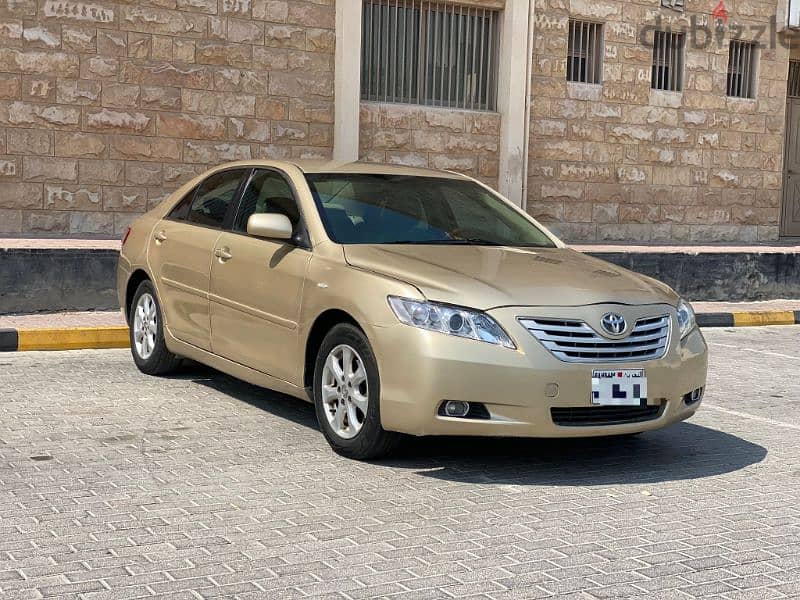 Toyota Camry 2010 1