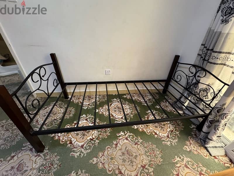 urgent sale single bed good condition 3