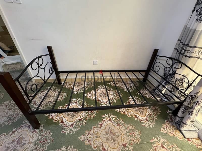 urgent sale single bed good condition 7