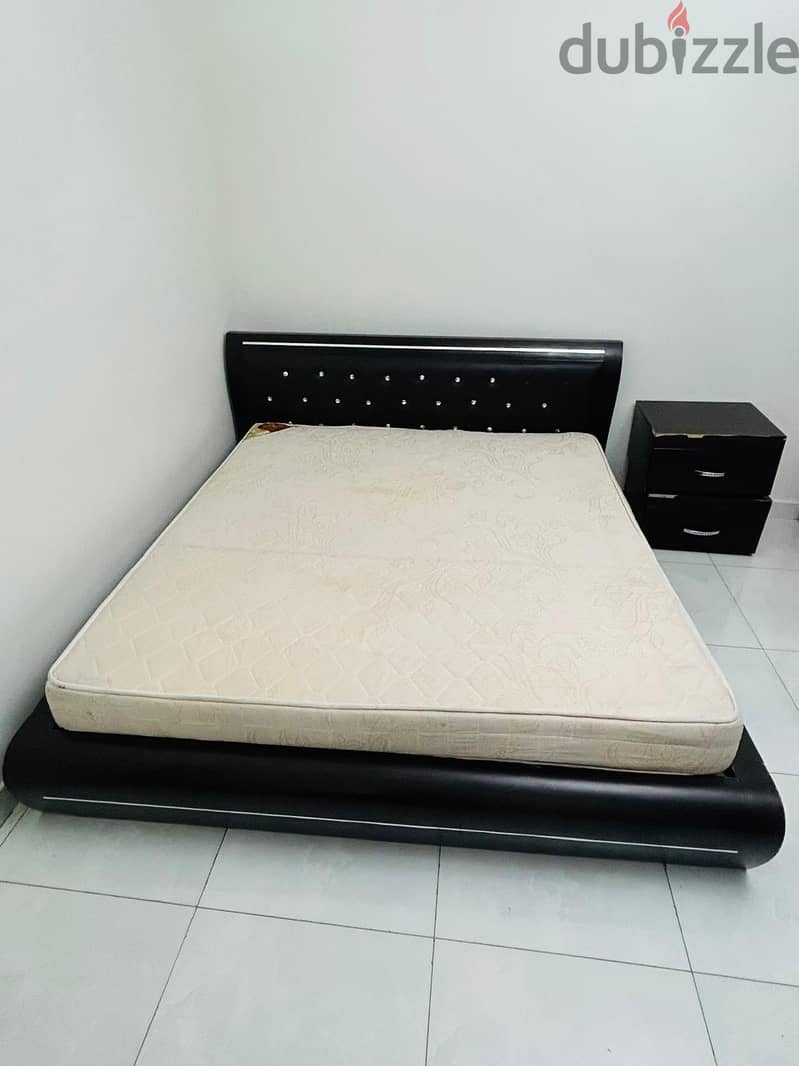 Wardrobe & Mattress for sale 3