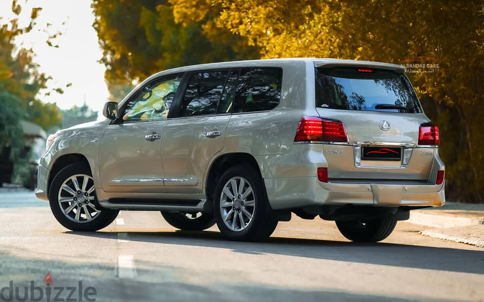 Lexus LX 570 2011 | ZERO ACCIDENT | EXCELLENT CONDITION | BEIGE 7