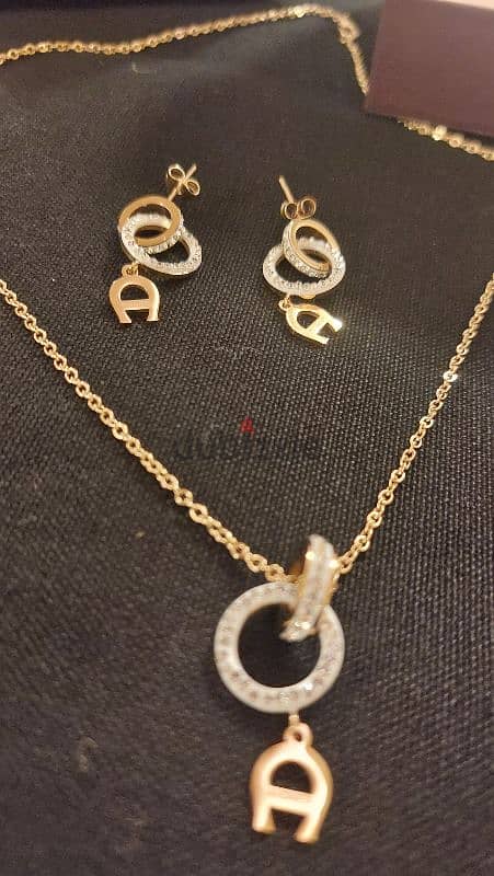 Aigner Necklace and Earrings 4