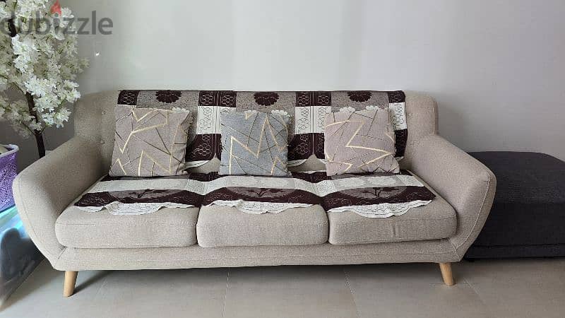 new . . just used for 1year 3 seater sofa 0