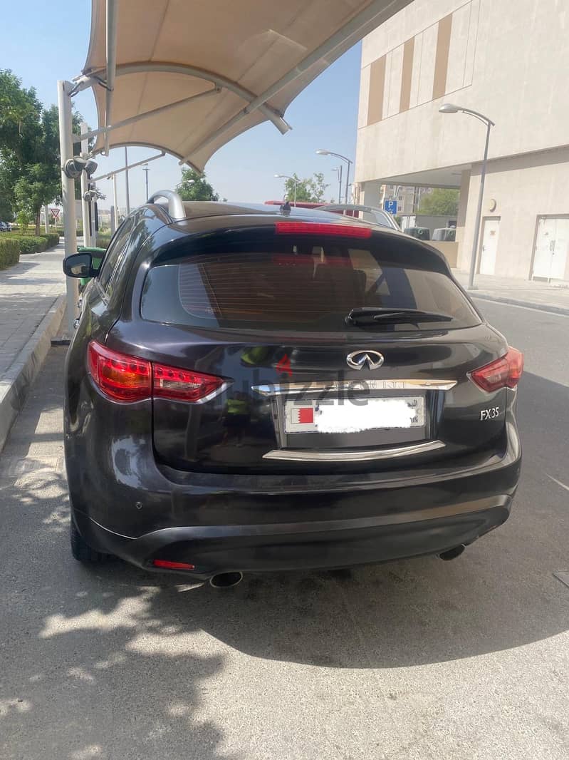 Infiniti FX45/FX35 2012 Full Equipped 1