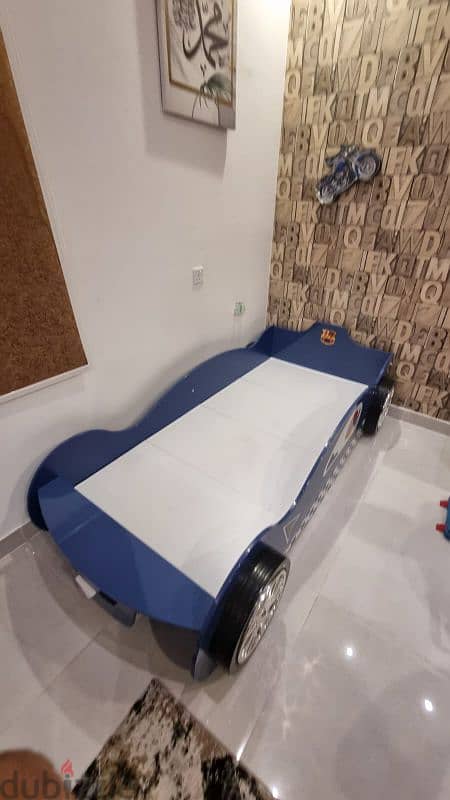 good condition car bed 0