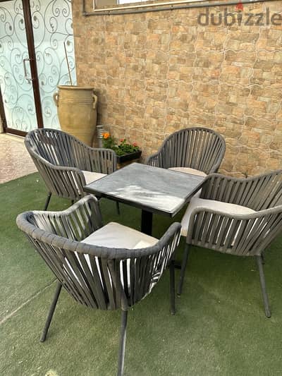 garden furniture with swing