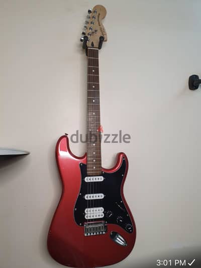 Fender Squier Stratocaster guitar (my no. 33899639)