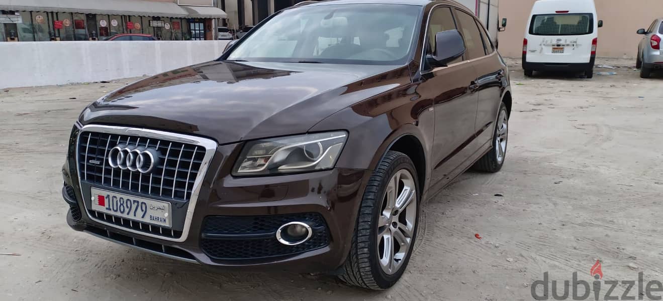 Audi Q5 2012 1