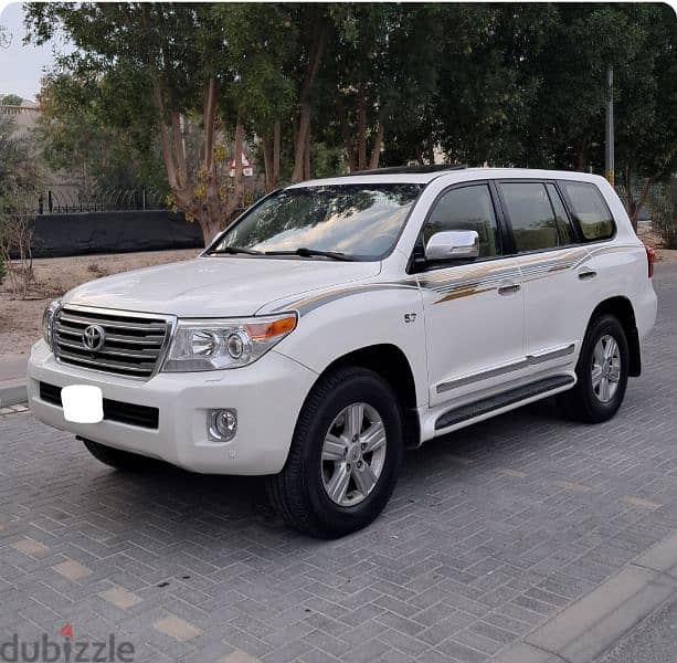 Toyota Land Cruiser 2014 1