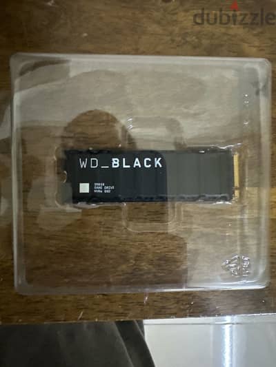 Western Digital 1TB m. 2