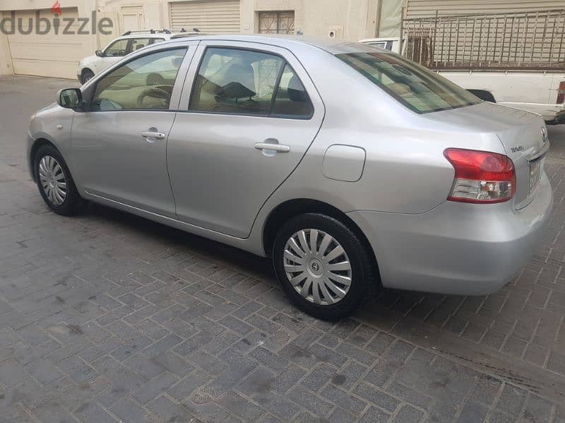 تويوتا ياريس 2010 Toyota yaris 4