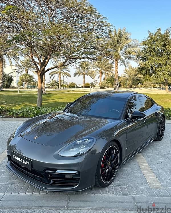 Porsche Panamera Turbo 2017 1