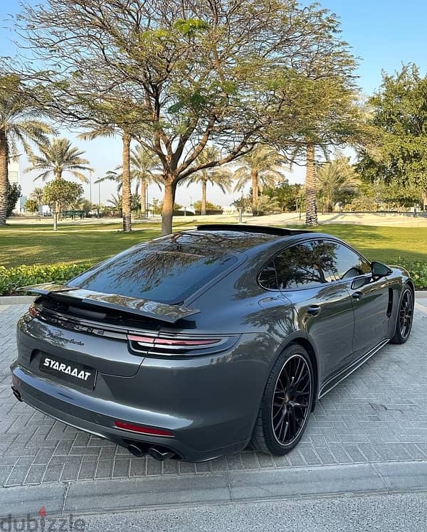 Porsche Panamera Turbo 2017 4