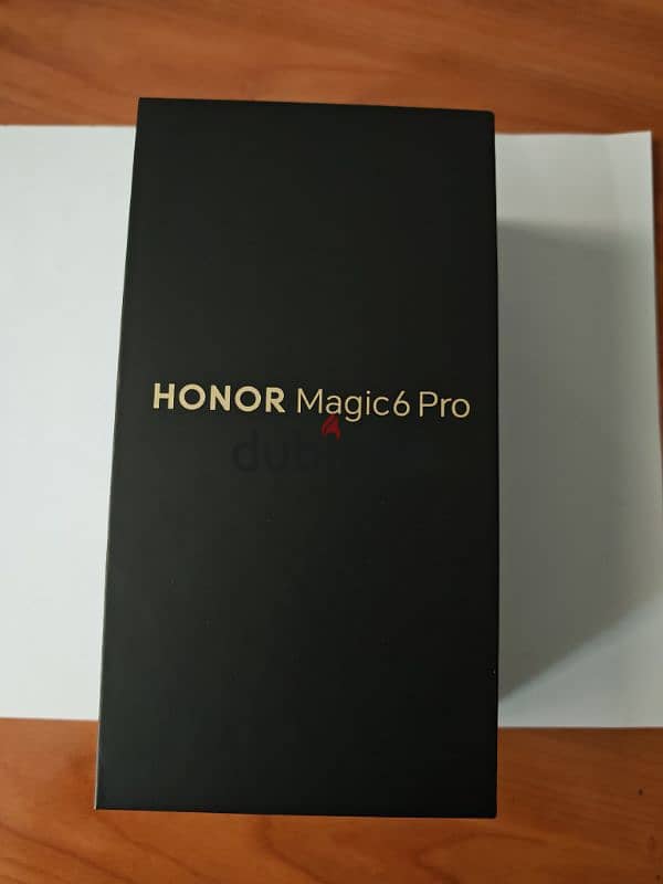 magic 6 pro used black clour 4