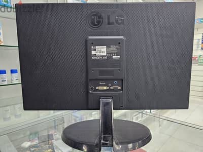 LG Monitor 24 Inch