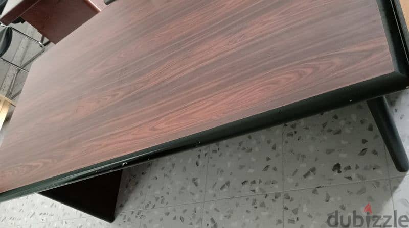 Office Table for Sale in good condition 3