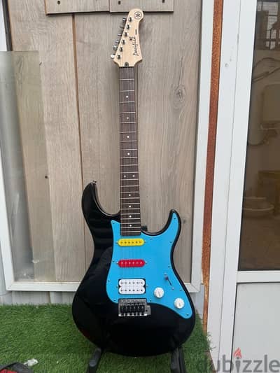 Yamaha Pacifica 112 J