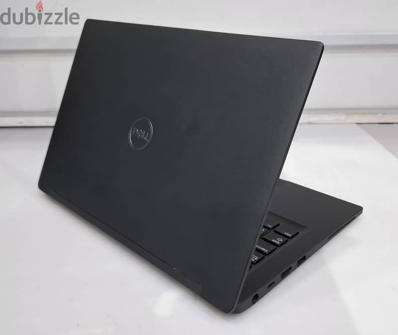 DELL Business Core i7 8th Generation Laptop 512GB M2 SSD 16GB DDR4 Ram 9