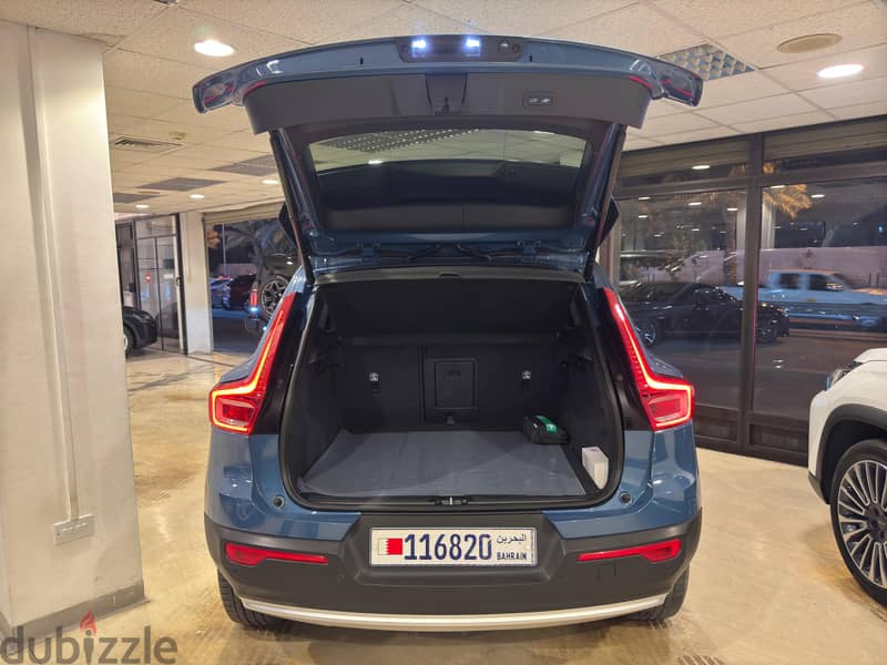 Volvo XC40 2023 10