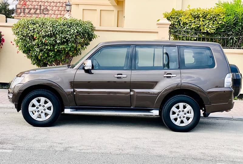 Mitsubishi Pajero 2020 Model/Single owner/For sale 9