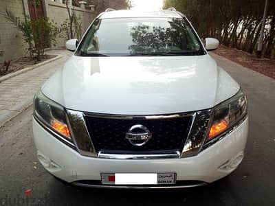 Nissan Pathfinder 2015 SINGLE OWNER V6 7 SEATER SUV FOR SALE