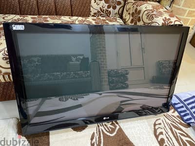 تلفزيون LG 40 inch للبيع