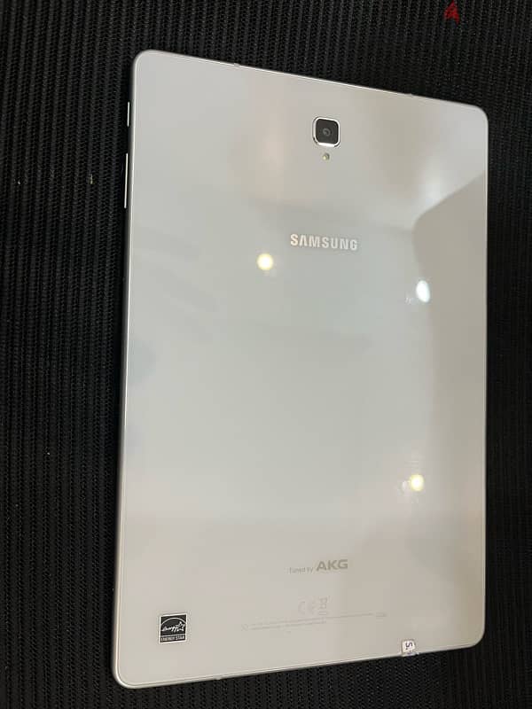 Samsung Galaxy Tab S4 1