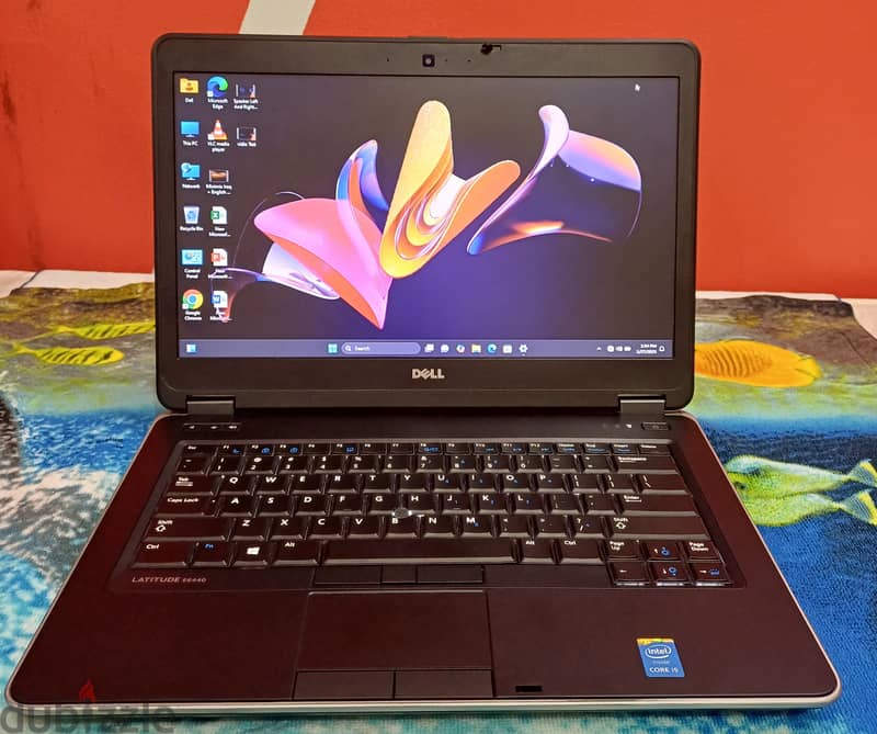 Hello i want to sale my laptop dell core i5 ram 8gb ssd 128 gb  share 3