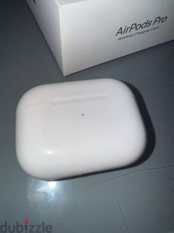 AIRPODS PRO 1