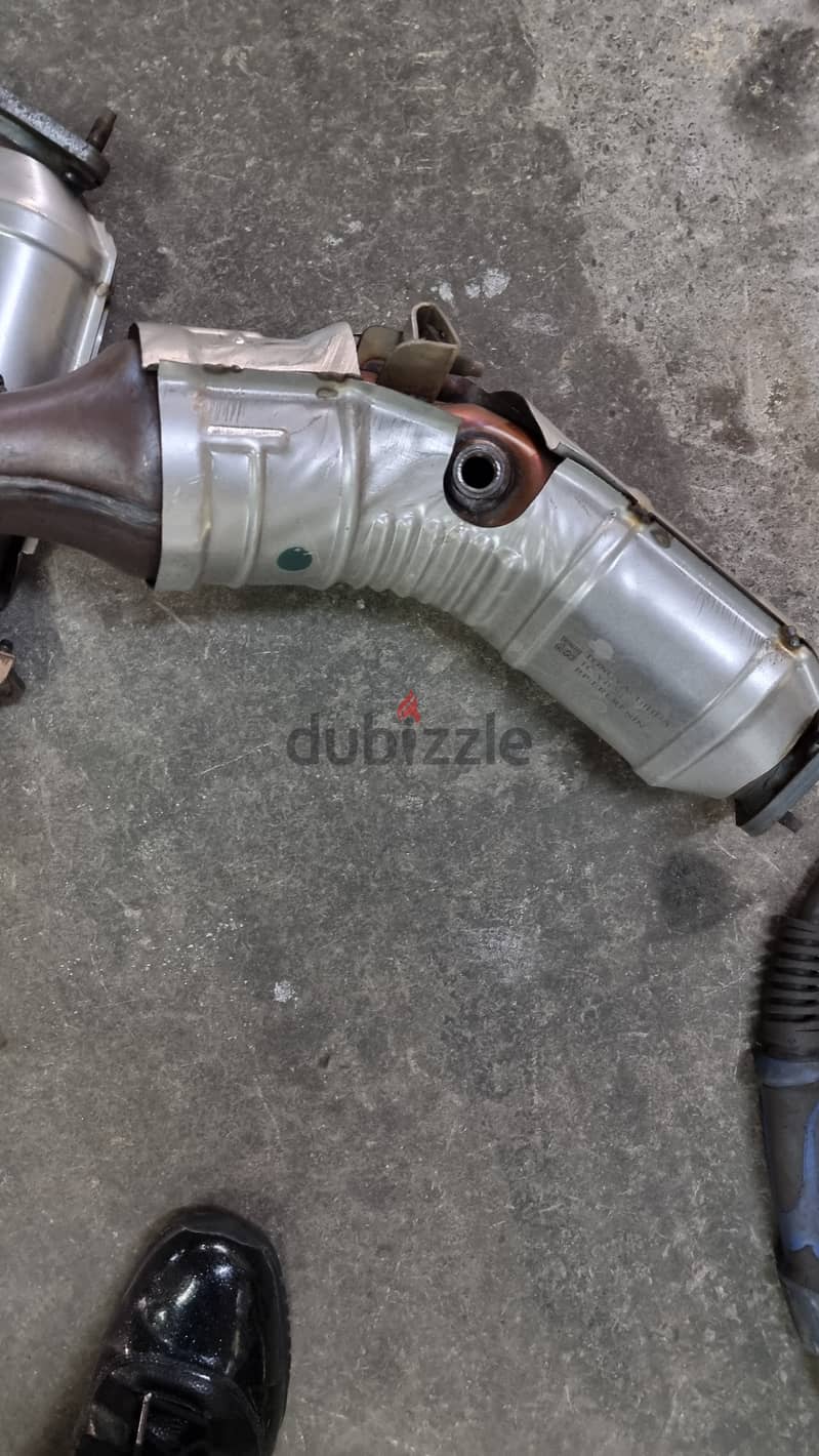 2007-2013 Infiniti G25 G35  G37 Catalytic Converters 2