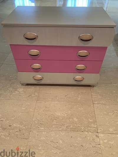 Kids Room Furniture - Desk and Chest of Drawers