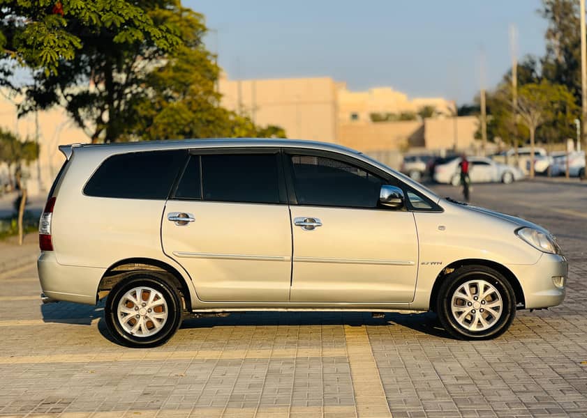 Toyota Innova 2008 Model for sale 4