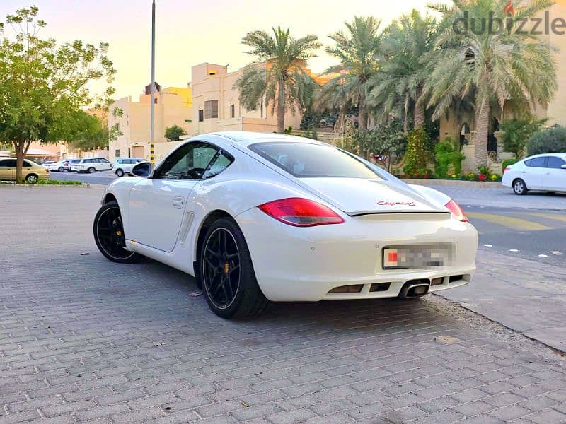 Porsche Cayman 2012 V6 3.0T Sports Coupe In Excellent Condition Sale 1