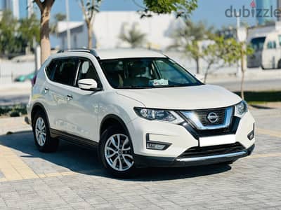 Nissan X-Trail 2.5 4WD 2018 Model(o accident) for sale