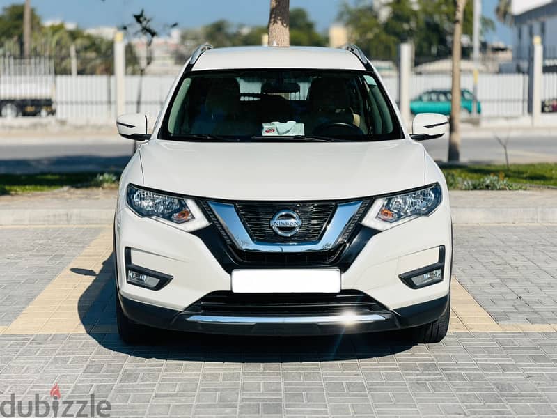 Nissan X-Trail 2.5 4WD 2018 Model(o accident) for sale 2