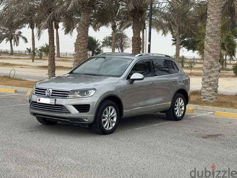 Volkswagen Touareg 2016 Touareg (Silver) 0