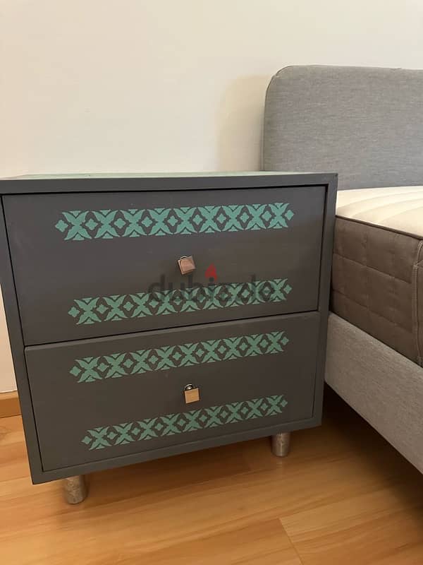 furniture in excellent condition 5