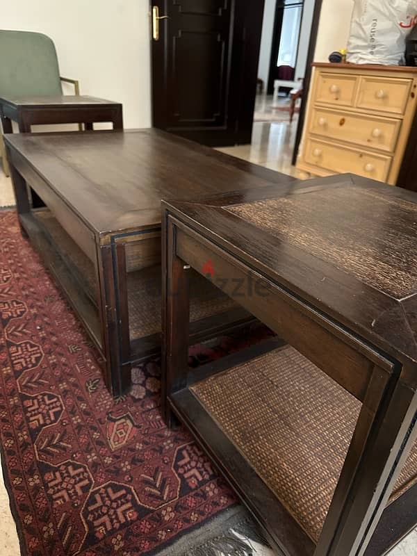 furniture in excellent condition 12