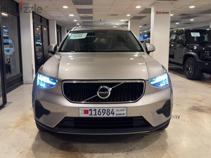 Volvo XC40 2023 1