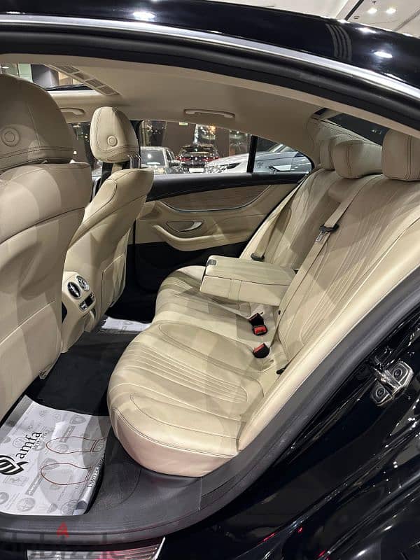 Mercedes-Benz CLS350 Model 2019 9