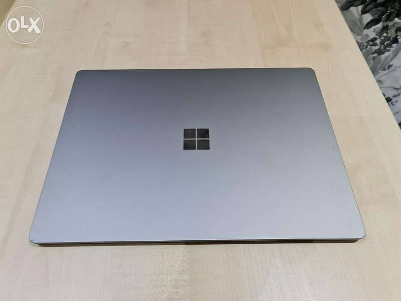 Microsoft surface laptop i7 16GB 512GB SSD ميكروسوفت سيرفس لابتوب 2