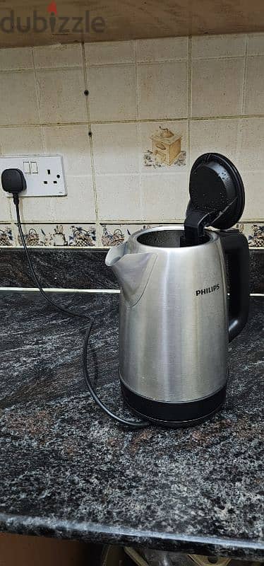 Used Philips kettle 1