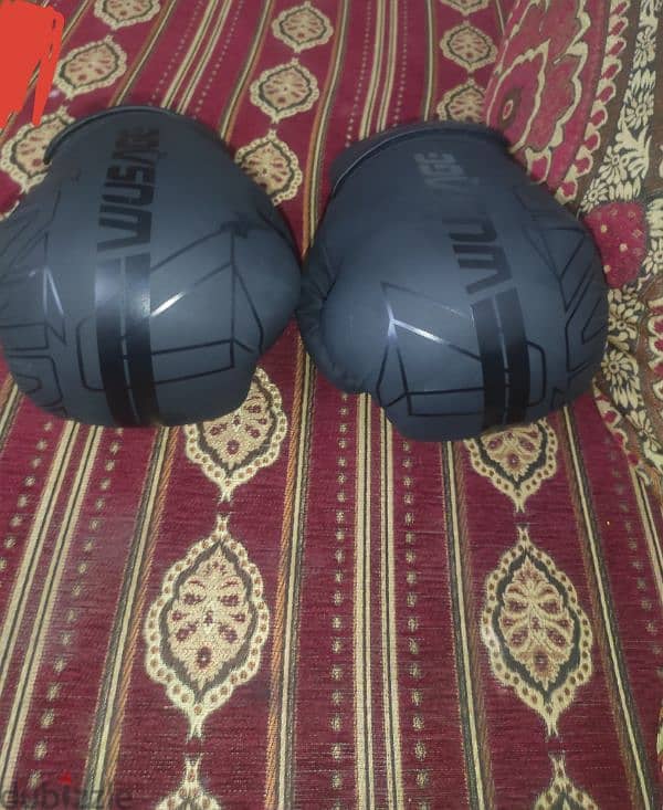 قفاز ملاكمة جديد new boxing gloves 1