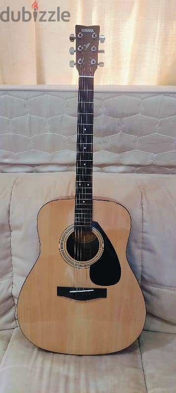 Yamaha F310 Acoustic Guitar